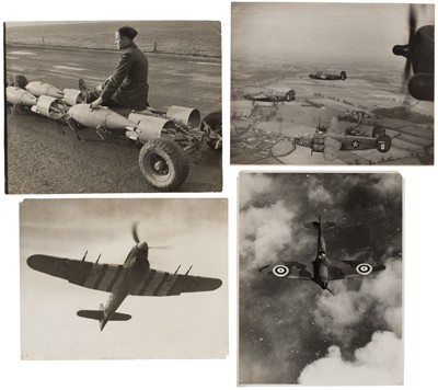 Lot 25 - Davis (George Horace, 1881-1963). A small archive of photographs, magazine extracts and ephemera